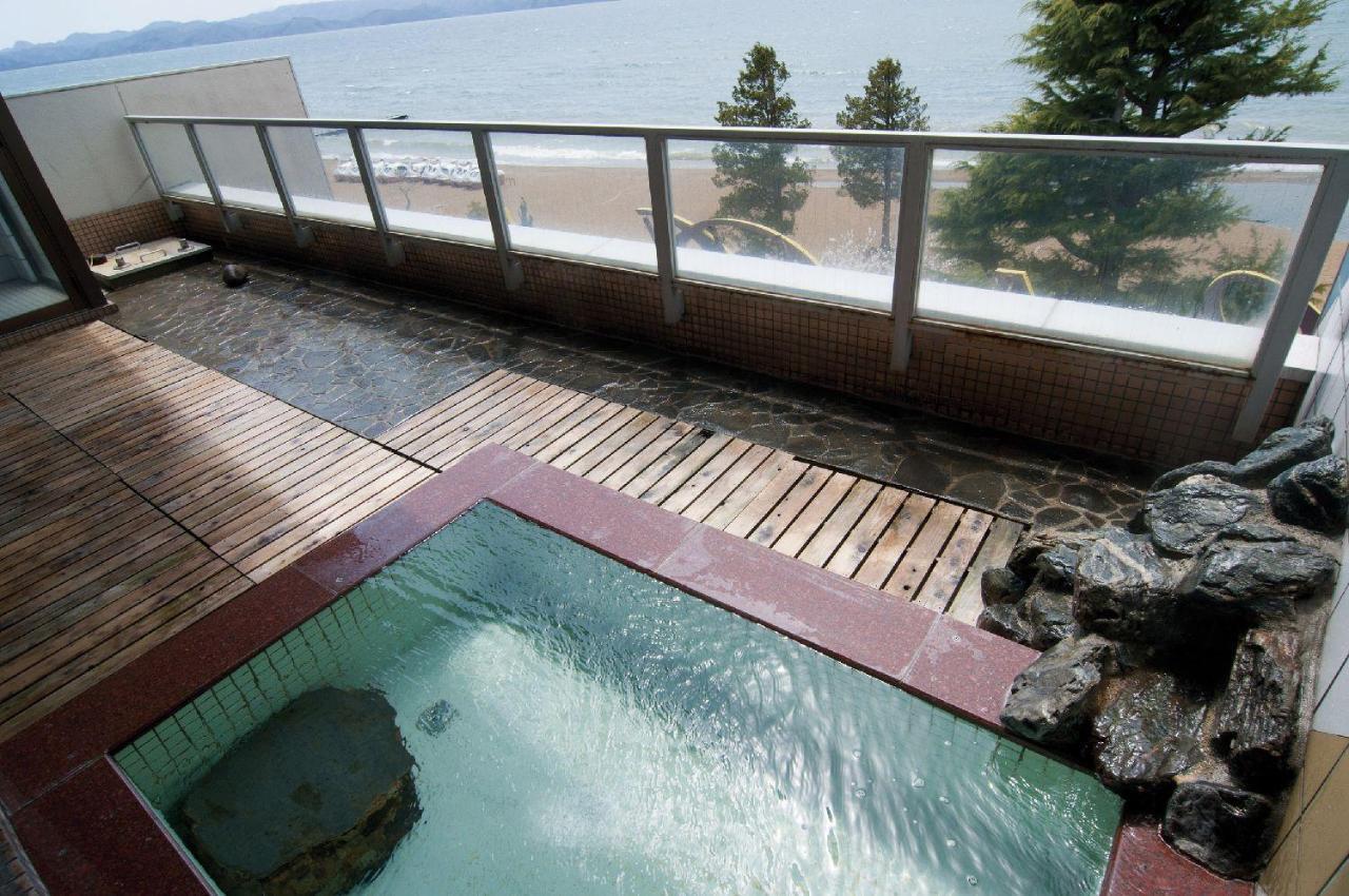 Hôtel Lakeside Banko à Inawashiro Extérieur photo